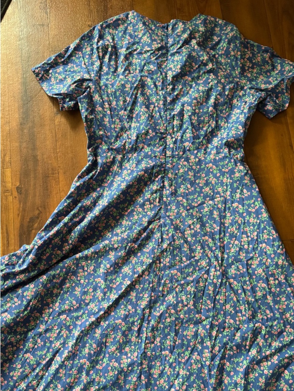 Ivy City Co Vintage Inspired Blue Floral Zip-Back Button Dress Pink Blossoms 16W - Picture 9 of 13
